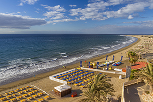 Playa del Ingles resort beach